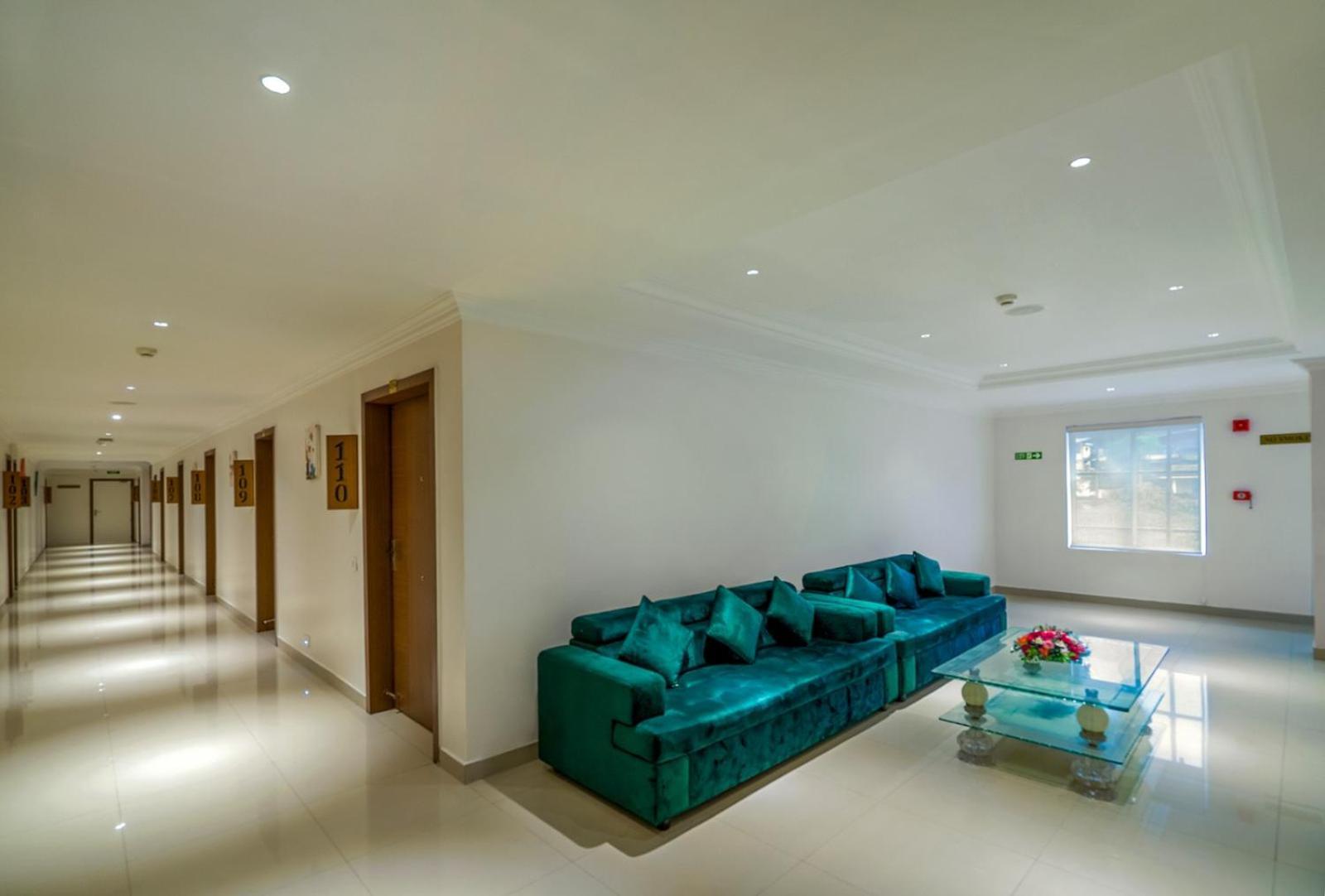 Hotel Malika Residency Ettumanoor Екстер'єр фото
