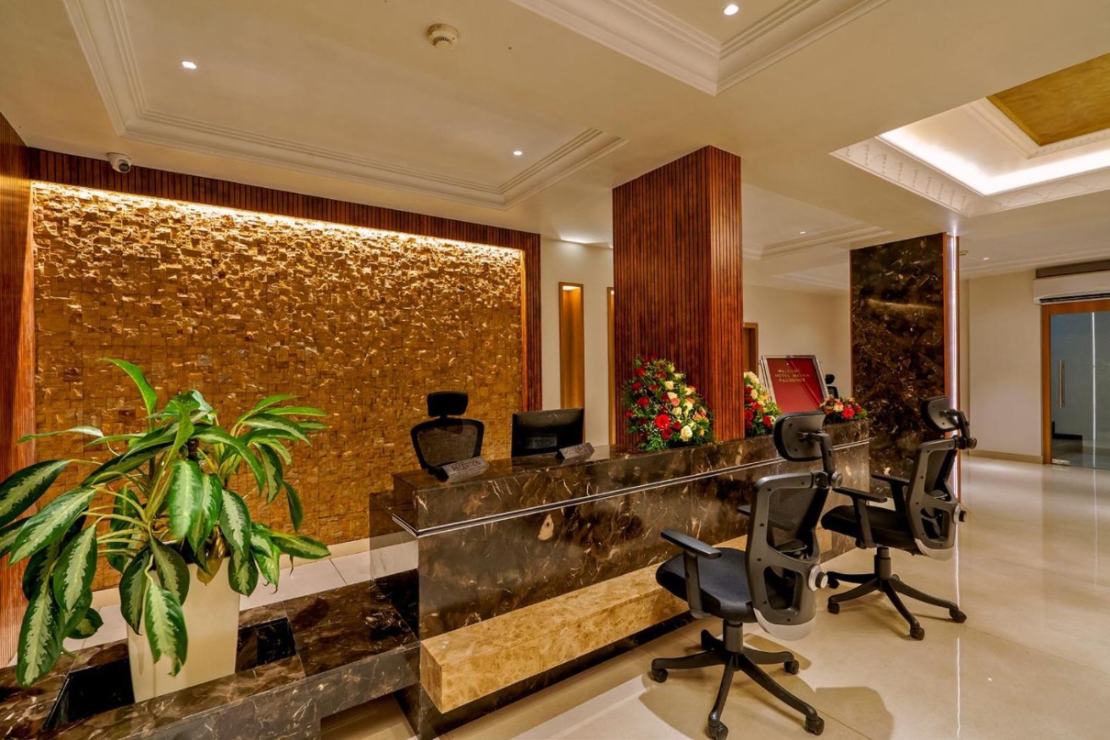 Hotel Malika Residency Ettumanoor Екстер'єр фото