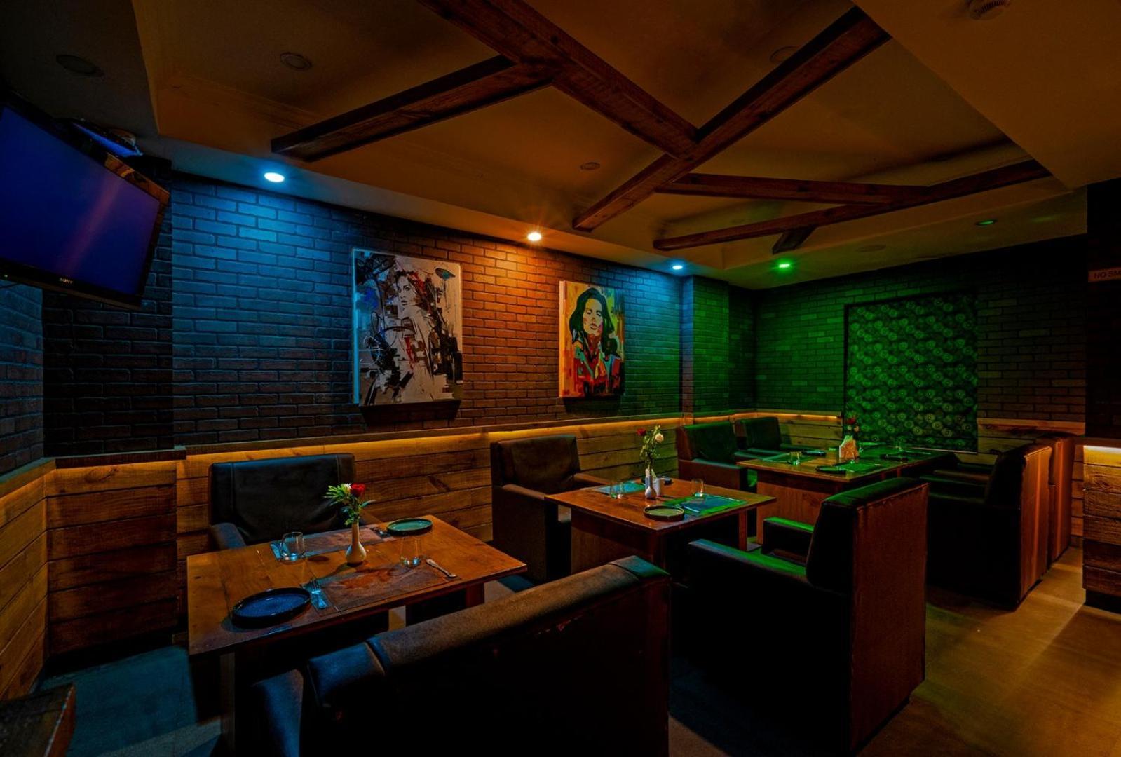 Hotel Malika Residency Ettumanoor Екстер'єр фото